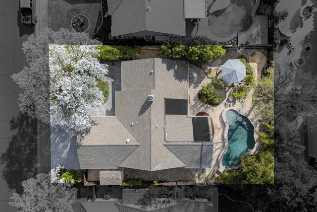 1318 Rolling Hills Dr, Roseville, CA 95661