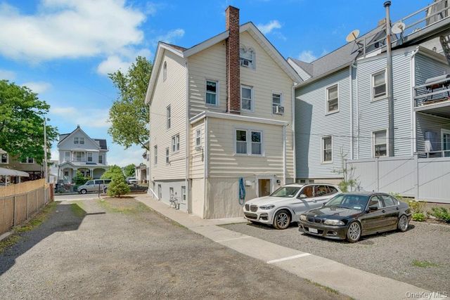 144 Beekman Avenue, Sleepy Hollow, NY 10591
