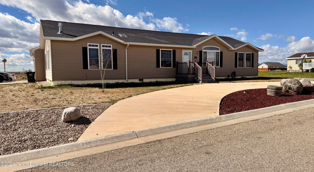 10 ELEVENTH Street, Big Piney, WY 83113 photo 3
