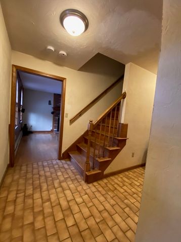 19 Bens Way, Hopedale, MA 01747