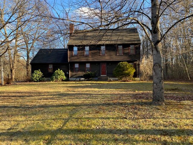 19 Bens Way, Hopedale, MA 01747