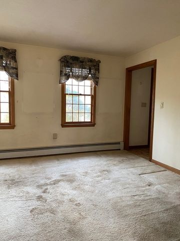 19 Bens Way, Hopedale, MA 01747