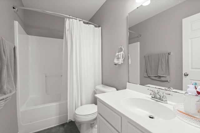 401 Chemistry Circle, Ladson, SC 29456