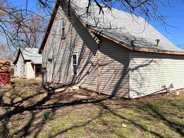 817 N gordy, El Dorado, KS 67042