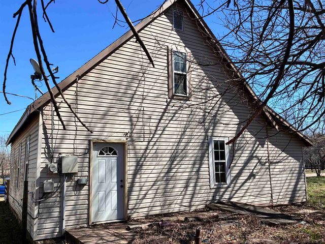 817 N gordy, El Dorado, KS 67042