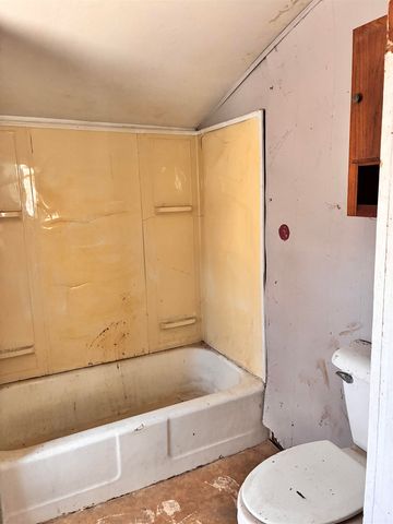 817 N gordy, El Dorado, KS 67042