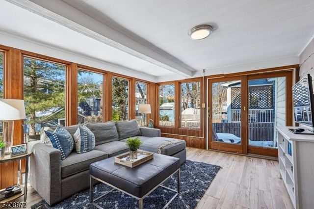 11 Overlook Ter, Maplewood Twp., NJ 07040