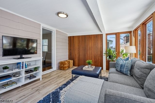 11 Overlook Ter, Maplewood Twp., NJ 07040