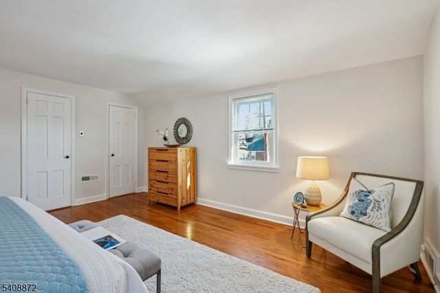 11 Overlook Ter, Maplewood Twp., NJ 07040