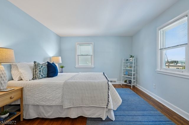 11 Overlook Ter, Maplewood Twp., NJ 07040