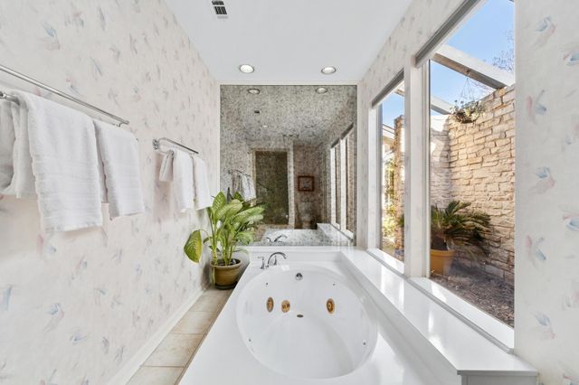 10400 La Costa DR, Austin, TX 78747