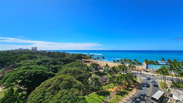 134 Kapahulu Avenue 802, Honolulu, HI 96815