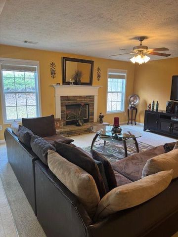 726 Bridle Creek Way, Auburn, GA 30011