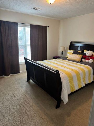 726 Bridle Creek Way, Auburn, GA 30011