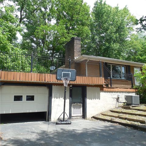 1555 OLD PRINCETON ROAD, Shenango Twp, PA 16101