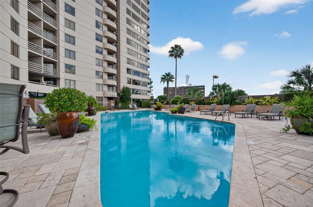 3525 Sage Road 1402, Houston, TX 77056