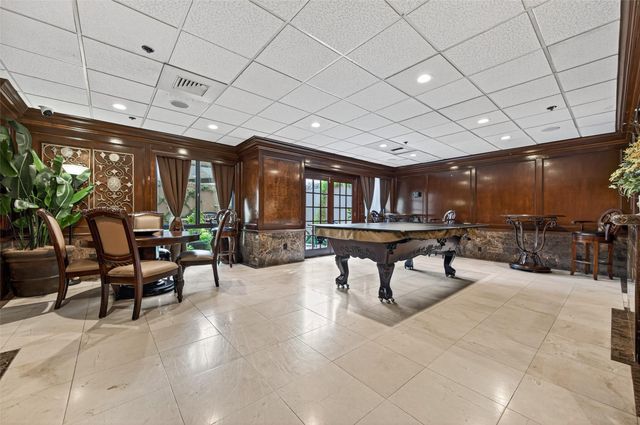 3525 Sage Road 1402, Houston, TX 77056