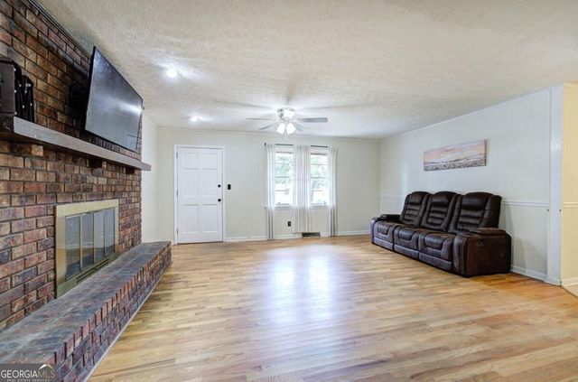 24 Spring Street, Cartersville, GA 30120