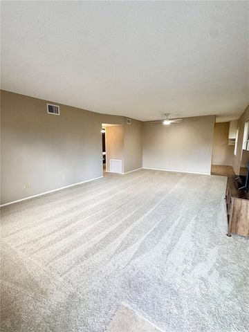 2402 ECUADORIAN WAY 40, Clearwater, FL 33763