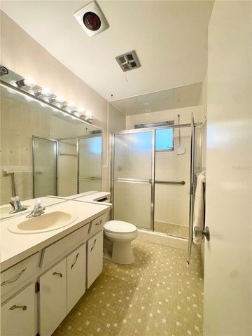 2402 ECUADORIAN WAY 40, Clearwater, FL 33763