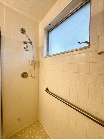 2402 ECUADORIAN WAY 40, Clearwater, FL 33763