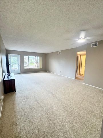 2402 ECUADORIAN WAY 40, Clearwater, FL 33763