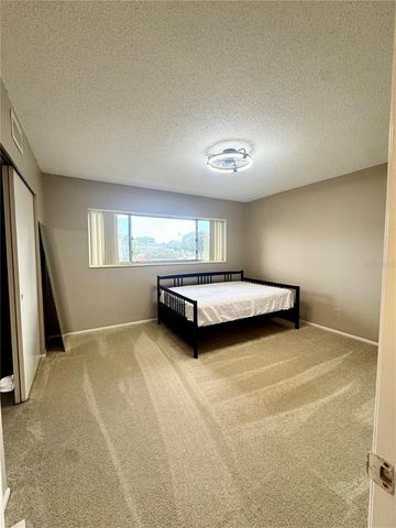 2402 ECUADORIAN WAY 40, Clearwater, FL 33763