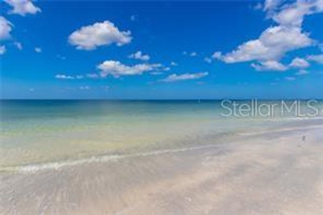 2402 ECUADORIAN WAY 40, Clearwater, FL 33763