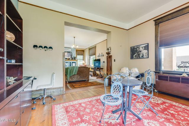 416 Lee Street, Bristol, VA 24201