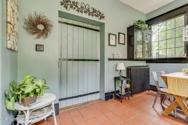416 Lee Street, Bristol, VA 24201