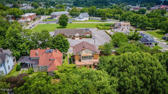416 Lee Street, Bristol, VA 24201