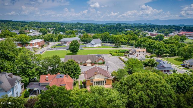416 Lee Street, Bristol, VA 24201