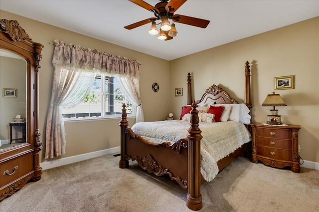 10203 Reedy Dr, Browns Valley, CA 95901