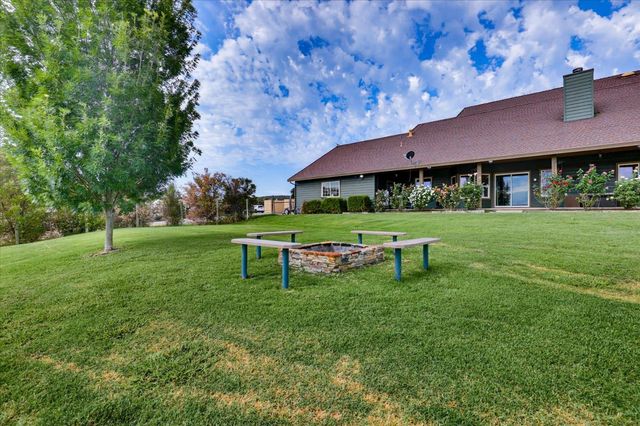 10203 Reedy Dr, Browns Valley, CA 95901