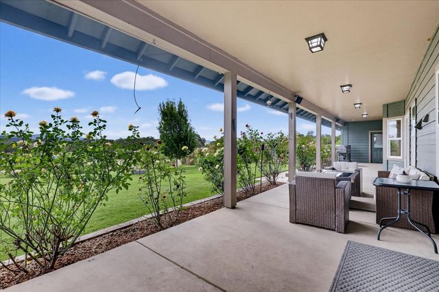 10203 Reedy Dr, Browns Valley, CA 95901