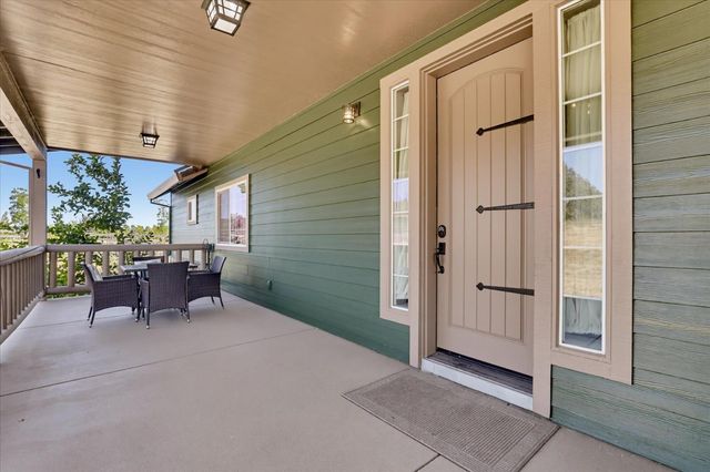 10203 Reedy Dr, Browns Valley, CA 95901