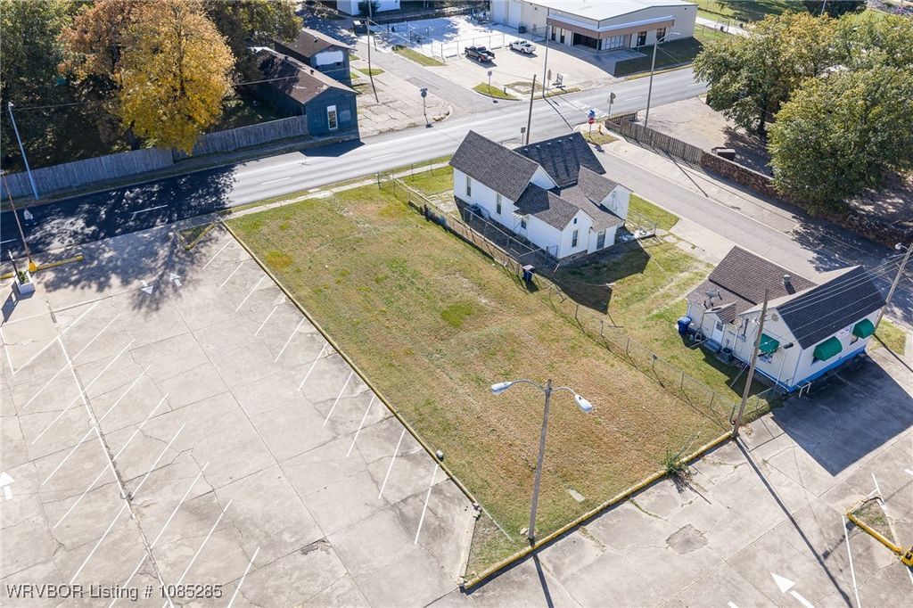 701 N 11th 1015 N G N 11th and G Street 701 N 11th 1015 N G N 11th and G Street