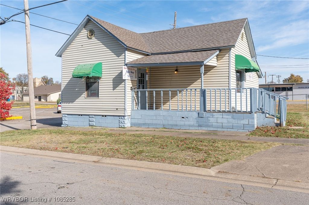 701 N 11th 1015 N G N 11th and G Street 701 N 11th 1015 N G N 11th and G Street