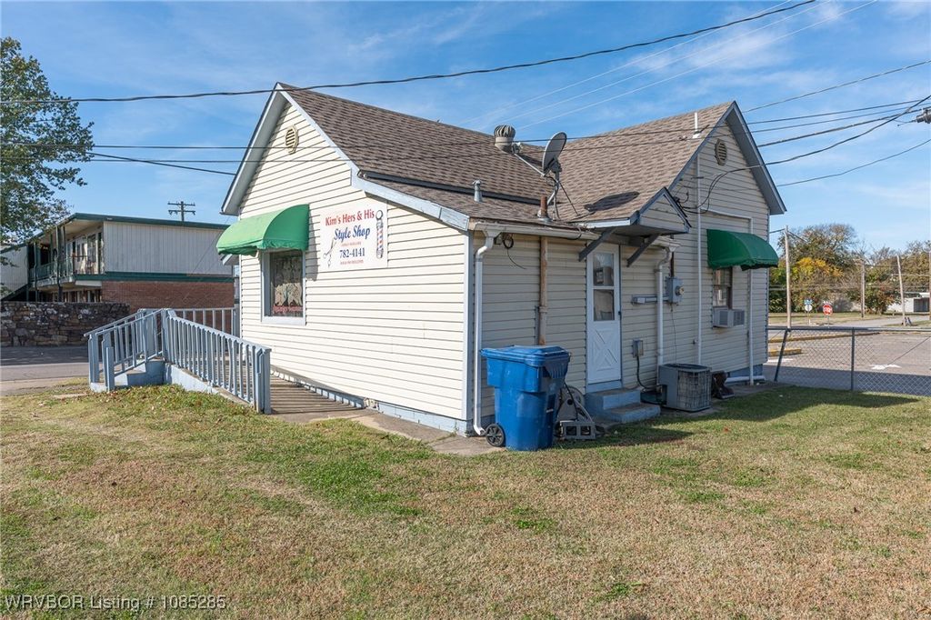 701 N 11th 1015 N G N 11th and G Street 701 N 11th 1015 N G N 11th and G Street