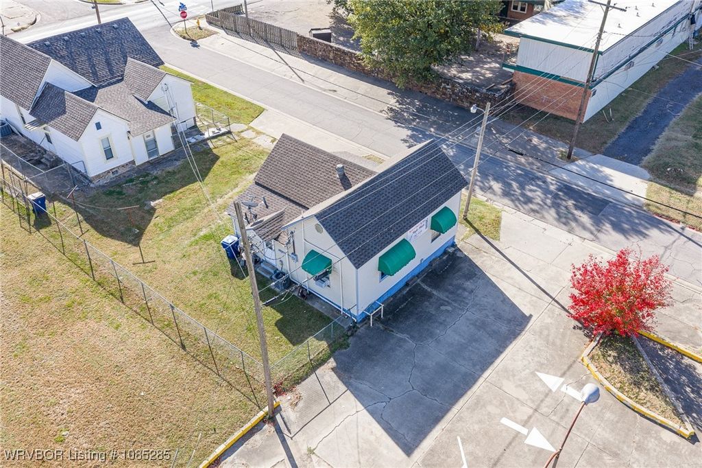 701 N 11th 1015 N G N 11th and G Street 701 N 11th 1015 N G N 11th and G Street