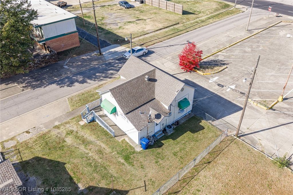701 N 11th 1015 N G N 11th and G Street 701 N 11th 1015 N G N 11th and G Street