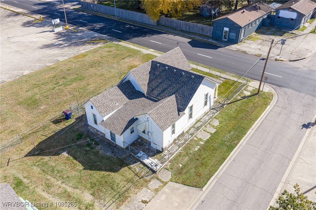701 N 11th 1015 N G N 11th and G Street 701 N 11th 1015 N G N 11th and G Street