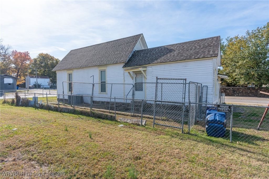 701 N 11th 1015 N G N 11th and G Street 701 N 11th 1015 N G N 11th and G Street