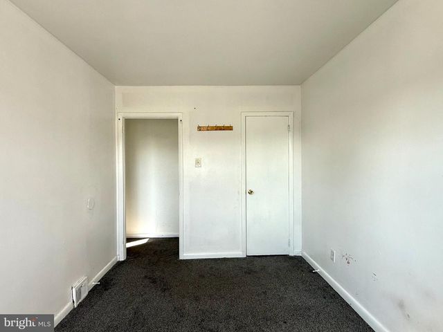 1413 SOUTHAMPTON RD, Philadelphia, PA 19116