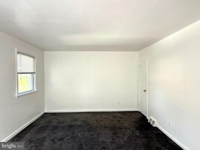 1413 SOUTHAMPTON RD, Philadelphia, PA 19116