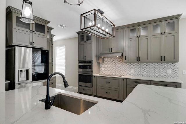 3022 Sable Xing, San Antonio, TX 78232