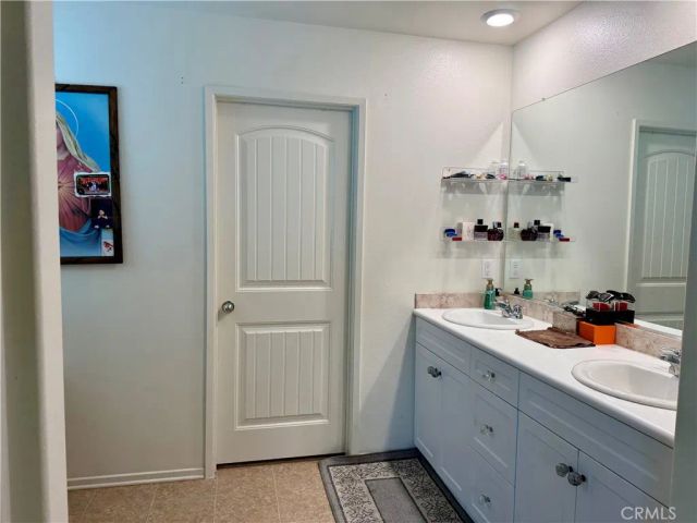 17119 Gray Pine Place, San Bernardino, CA 92407