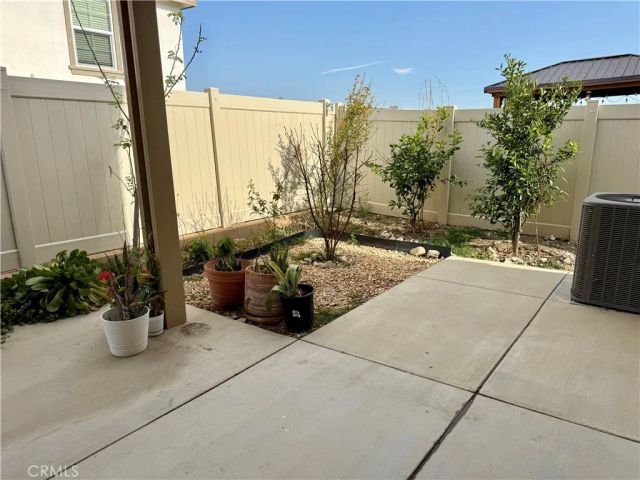 17119 Gray Pine Place, San Bernardino, CA 92407