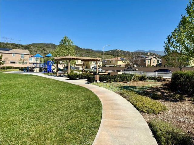 17119 Gray Pine Place, San Bernardino, CA 92407