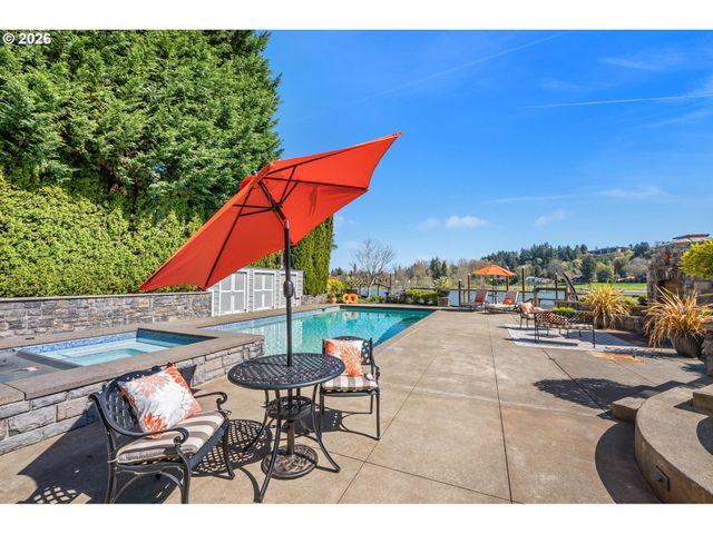 12790 S FIELDING Rd, Lake Oswego, OR 97034